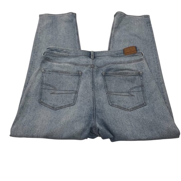 American Eagle Straight Leg Mom Jean, Light Wash, 16 - Picture 6 of 8